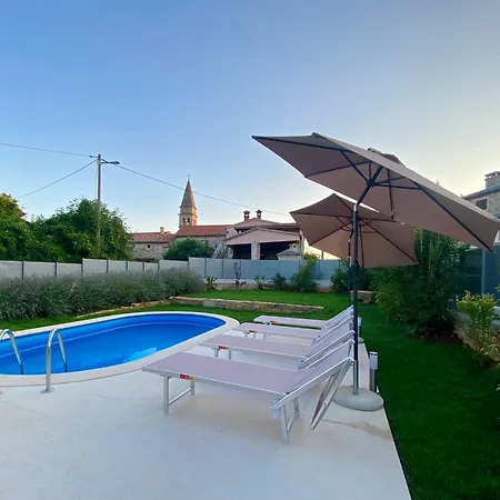 Holiday home Agroturizam Nezic Oprtalj